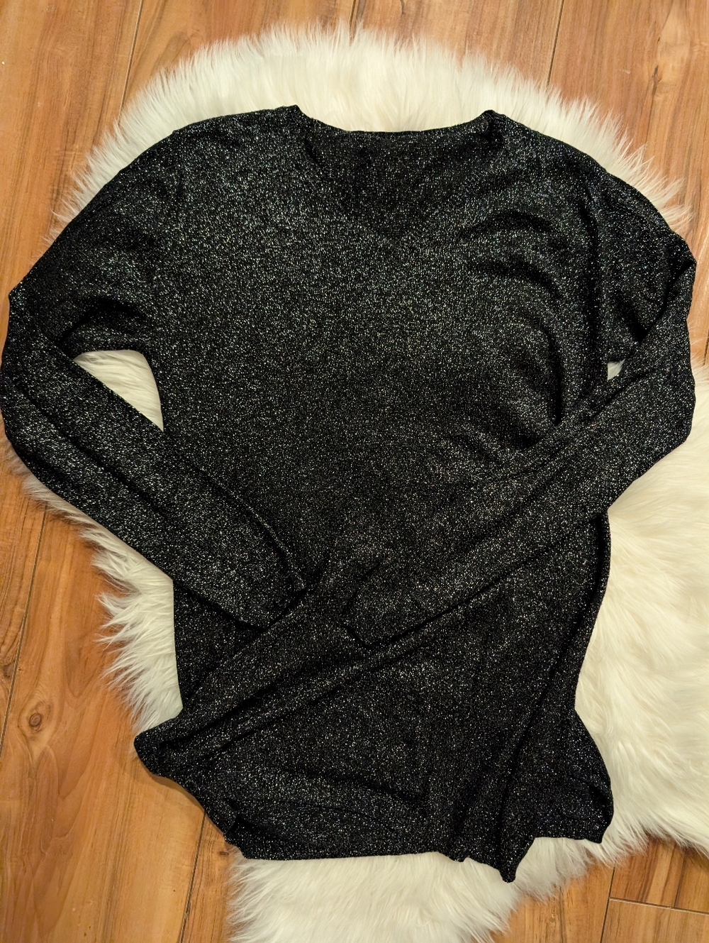 Metallic Black & Silver Sparkle V-Neck Sweater - Long Sleeve - M